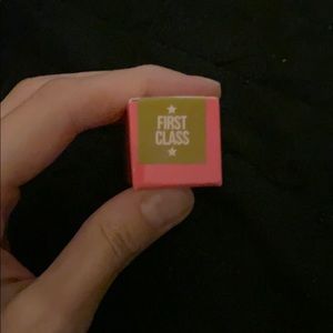 First Class Velour Liquid Lip